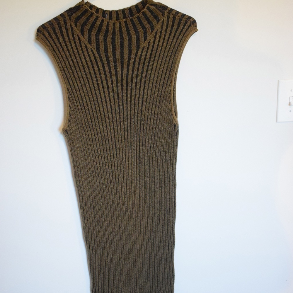 Forest Green Sleeveless Ribbed Sweater Dress - Picture 1 of 4